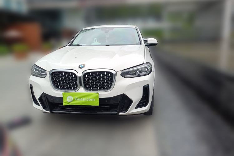Used BMW X4 2022 xDrive 25i M Sport Package Front