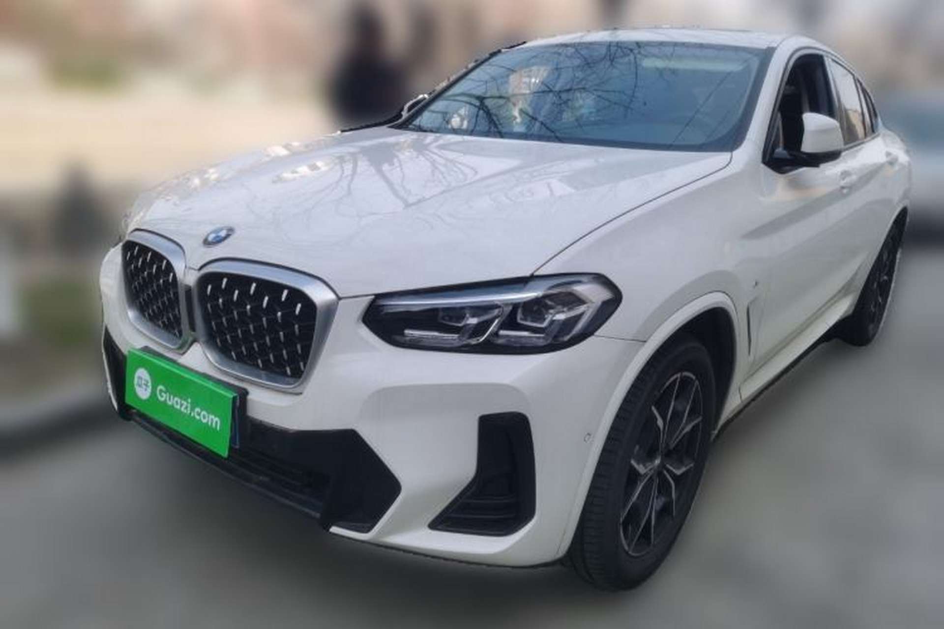 Used BMW X4 2022 xDrive 25i M Sport Package Front Left 45 Deg