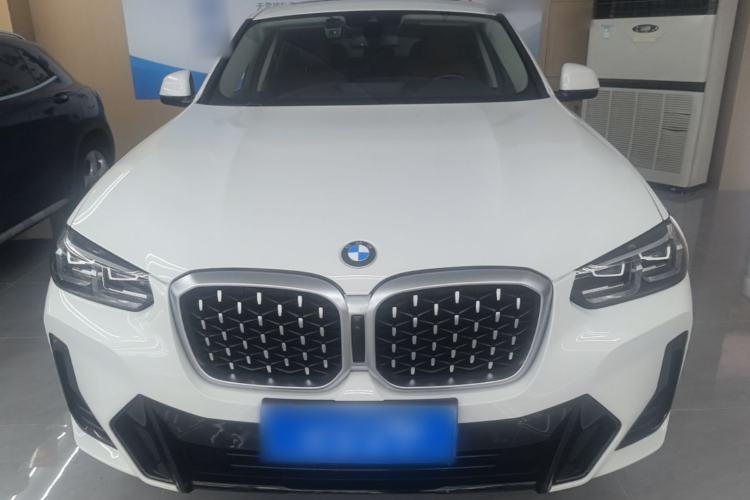 Used BMW X4 2022 xDrive 25i M Sport Package Front