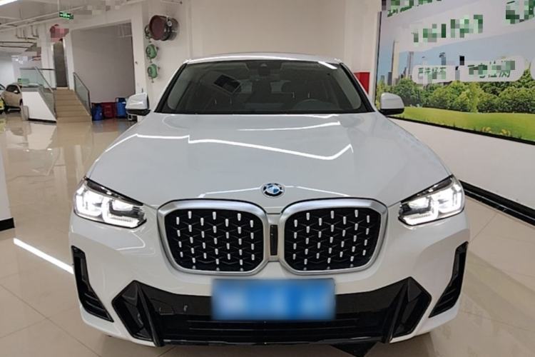 Used BMW X4 2022 xDrive 25i M Sport Package Front