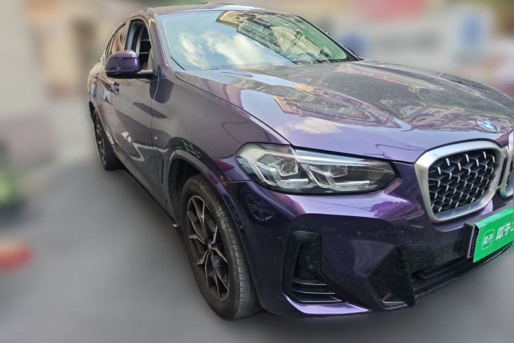 Used BMW X4 2022 xDrive 25i M Sport Package Front Right 45 Deg