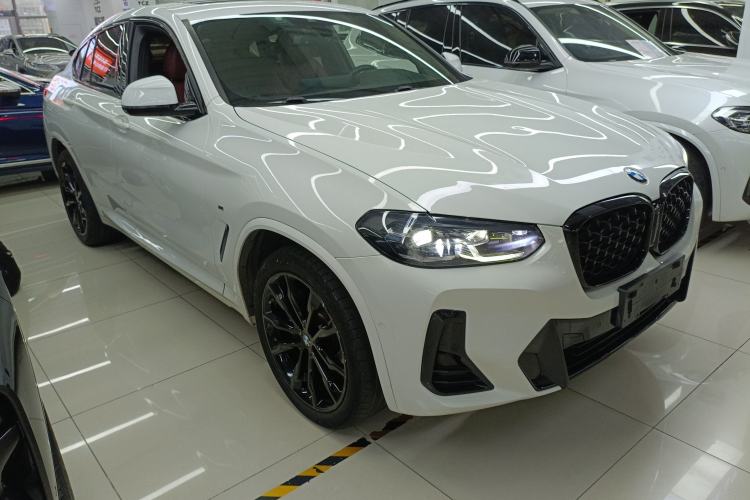 Used BMW X4 2022 xDrive 30i M Sport Night Edition package Front Right 45 Deg