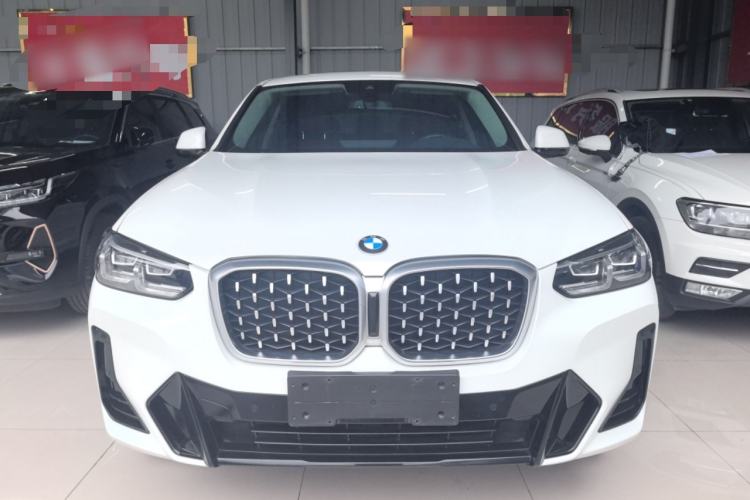Used BMW X4 2022 xDrive 25i M Sport Package Front