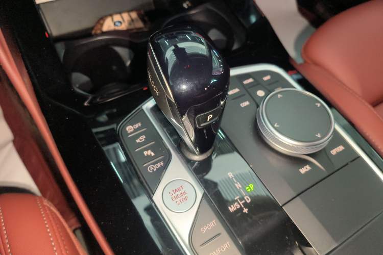 Used BMW X4 2022 xDrive 30i M Sport Package Gear Lever
