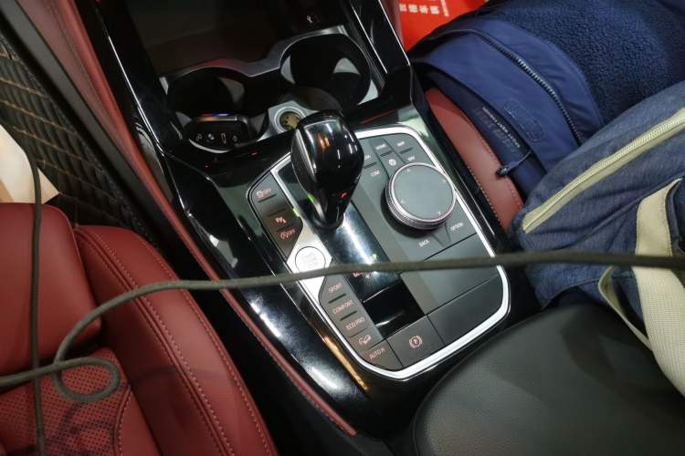 Used BMW X4 2022 xDrive 25i M Sport Package Gear Lever