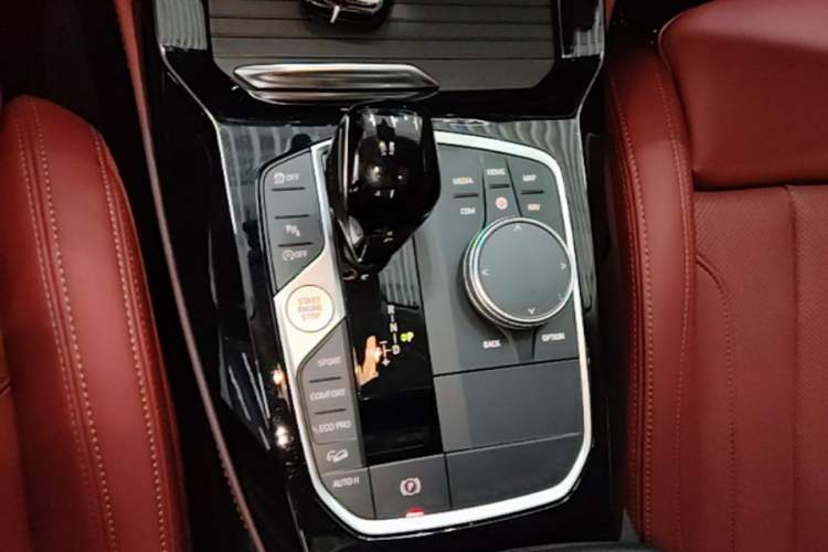 Used BMW X4 2022 xDrive 25i M Sport Package Gear Lever