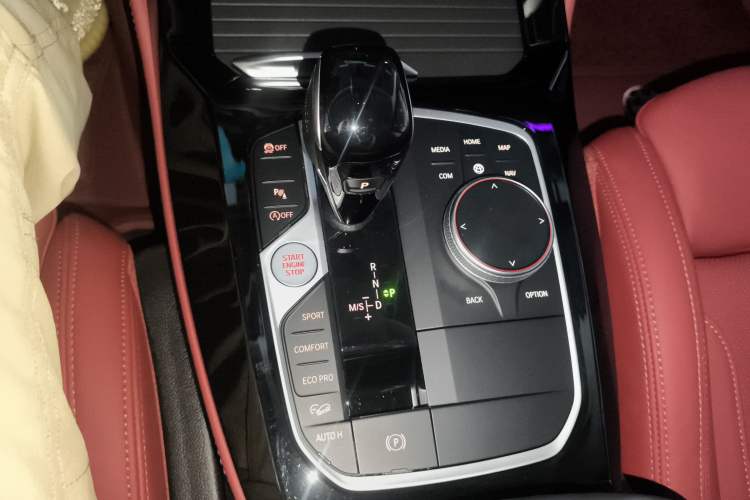 Used BMW X4 2022 xDrive 25i M Sport Package Gear Lever