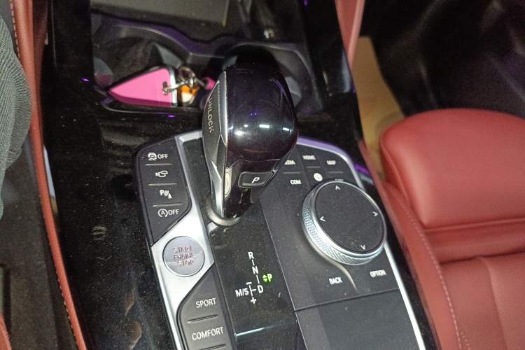Used BMW X4 2022 xDrive 30i M Sport Package Gear Lever