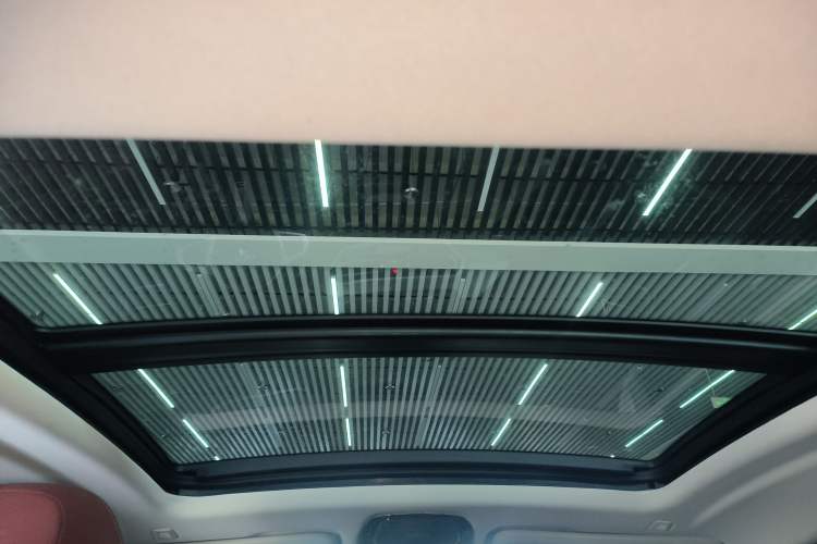 Used BMW X4 2022 xDrive 30i M Sport Package Headliner