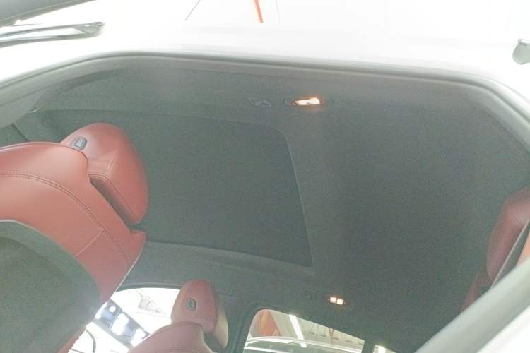 Used BMW X4 2022 xDrive 30i M Sport Night Edition package Headliner