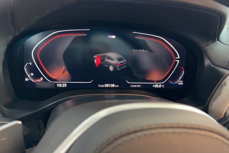 Used BMW X4 2022 xDrive 25i M Sport Package Interior 2