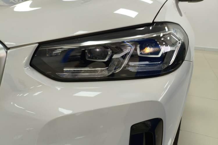 Used BMW X4 2022 xDrive 30i M Sport Package Left Front Headlight
