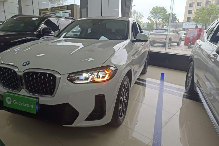 Used BMW X4 2022 xDrive 25i M Sport Package Left Front Headlight