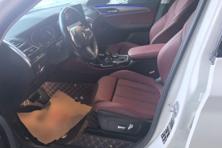 Used BMW X4 2022 xDrive 25i M Sport Package Left Front Seat