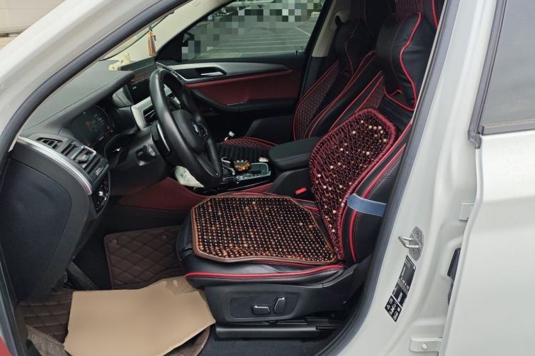 Used BMW X4 2022 xDrive 25i M Sport Package Left Front Seat