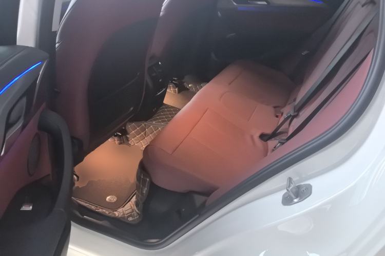 Used BMW X4 2022 xDrive 25i M Sport Package Left Rear Seat