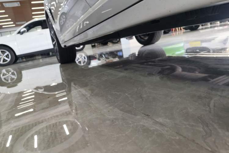 Used BMW X4 2022 xDrive 30i M Sport Package Left Side Sill
