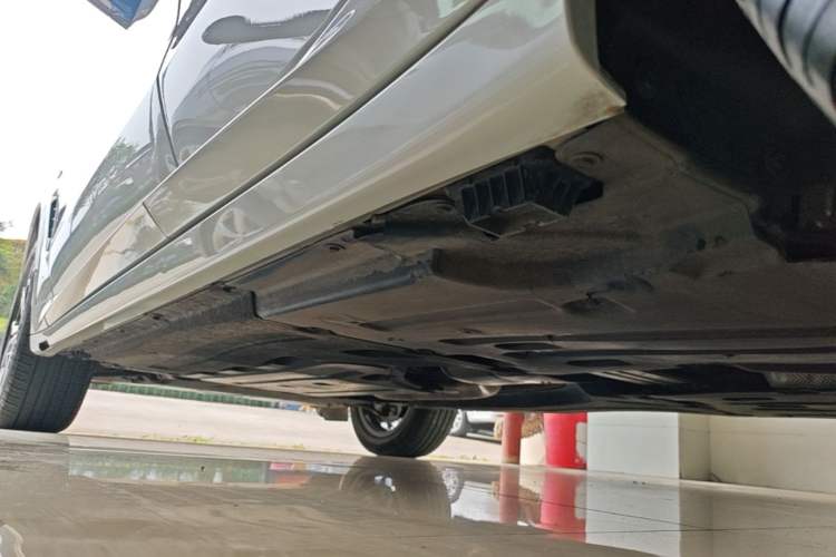 Used BMW X4 2022 xDrive 25i M Sport Package Left Side Sill