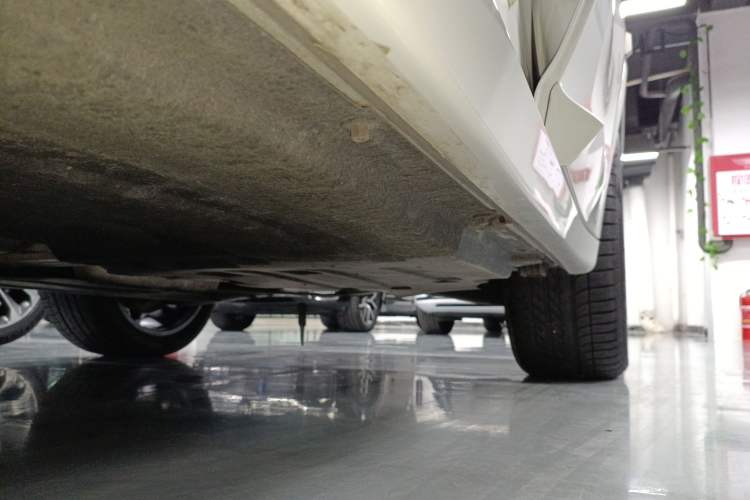 Used BMW X4 2022 xDrive 30i M Sport Package Left Side Sill