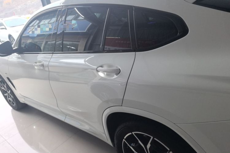 Used BMW X4 2022 xDrive 25i M Sport Package Left Side