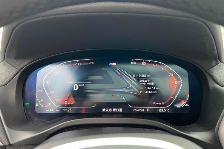 Used BMW X4 2022 xDrive 25i M Sport Package Odometer Close Up