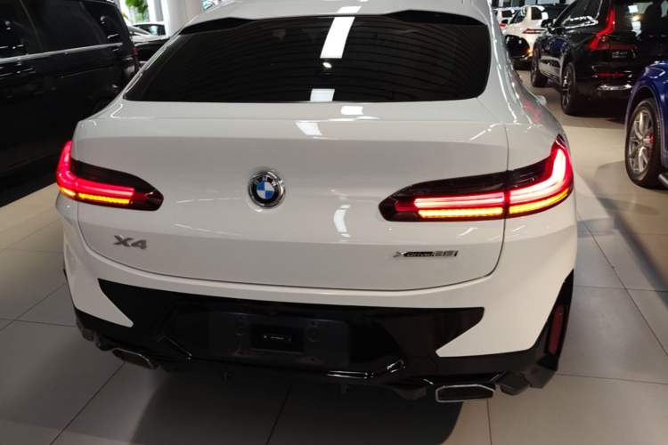 Used BMW X4 2022 xDrive 25i M Sport Package Rear