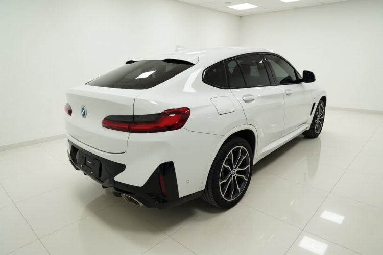 Used BMW X4 2022 xDrive 30i M Sport Package Rear Right 45 Deg