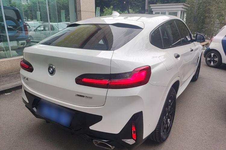Used BMW X4 2022 xDrive 25i M Sport Package Rear Right 45 Deg
