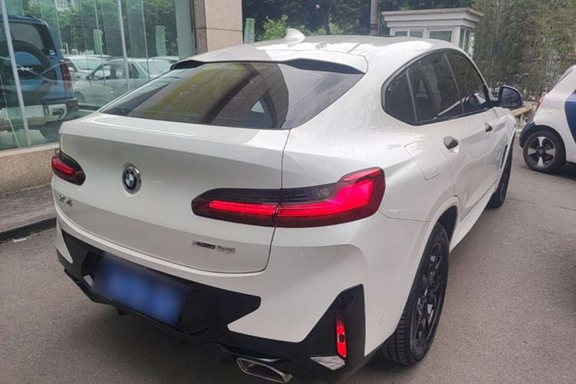 Used BMW X4 2022 xDrive 25i M Sport Package Rear Right 45 Deg