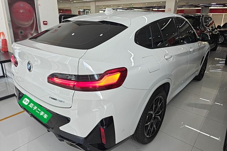 Used BMW X4 2022 xDrive 25i M Sport Package Rear Right 45 Deg