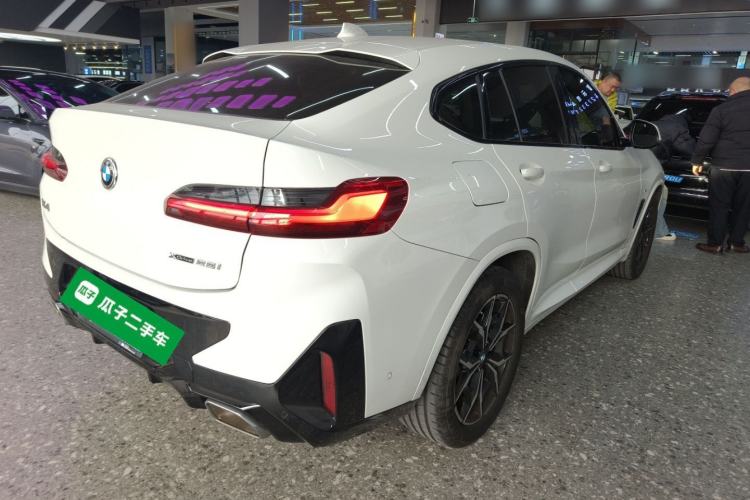 Used BMW X4 2022 xDrive 25i M Sport Package Rear Right 45 Deg