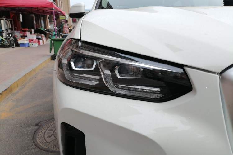 Used BMW X4 2022 xDrive 30i M Sport Package Right Front Headlight