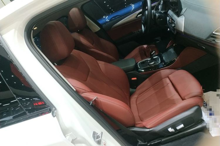 Used BMW X4 2022 xDrive 30i M Sport Package Right Front Seat