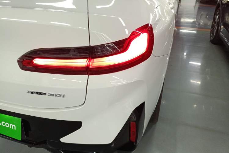 Used BMW X4 2022 xDrive 30i M Sport Package Right Rear Taillight