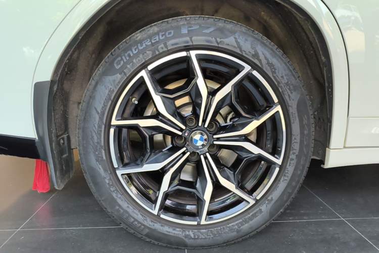 Used BMW X4 2022 xDrive 25i M Sport Package Right Rear Wheel Hub