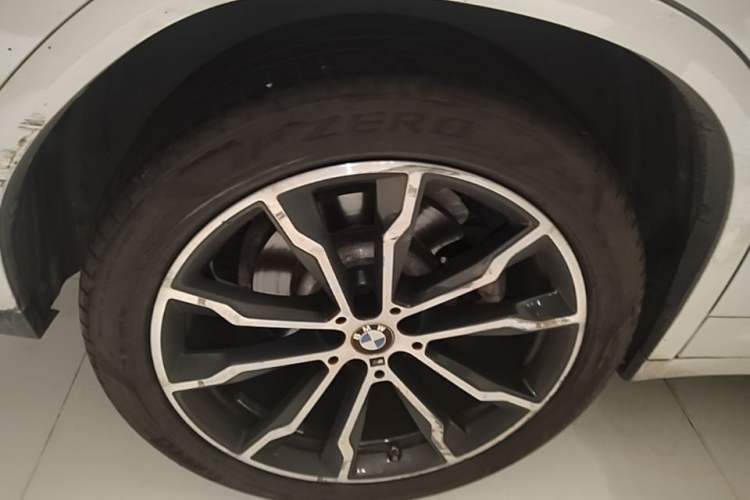 Used BMW X4 2022 xDrive 30i M Sport Package Right Rear Wheel Hub