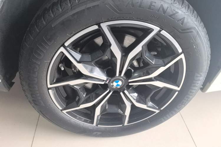 Used BMW X4 2022 xDrive 25i M Sport Package Right Rear Wheel Hub