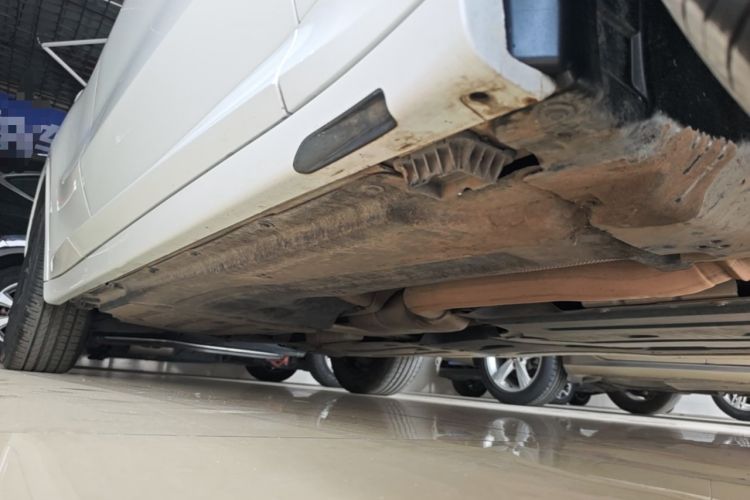 Used BMW X4 2022 xDrive 25i M Sport Package Right Side Sill