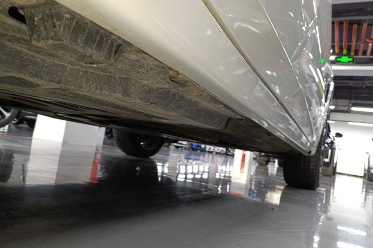 Used BMW X4 2022 xDrive 30i M Sport Package Right Side Sill