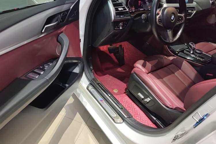 Used BMW X4 2022 xDrive 30i M Sport Package Roof