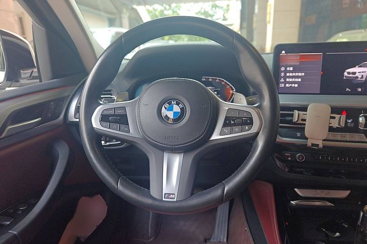 Used BMW X4 2022 xDrive 30i M Sport Package Steering Wheel