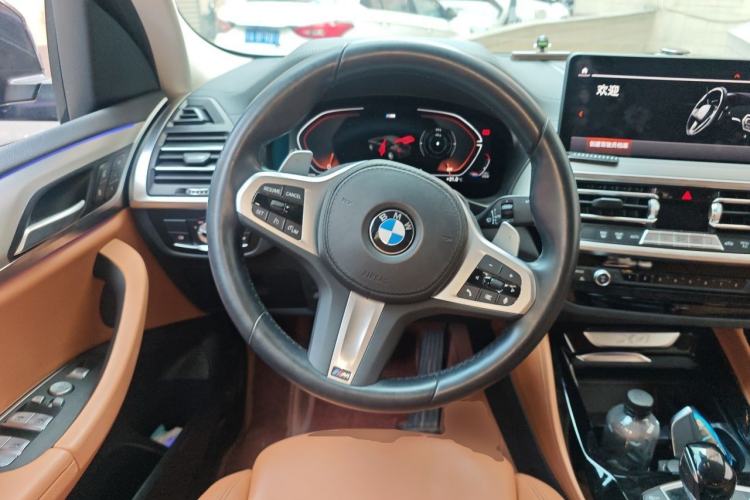 Used BMW X4 2022 xDrive 25i M Sport Package Steering Wheel