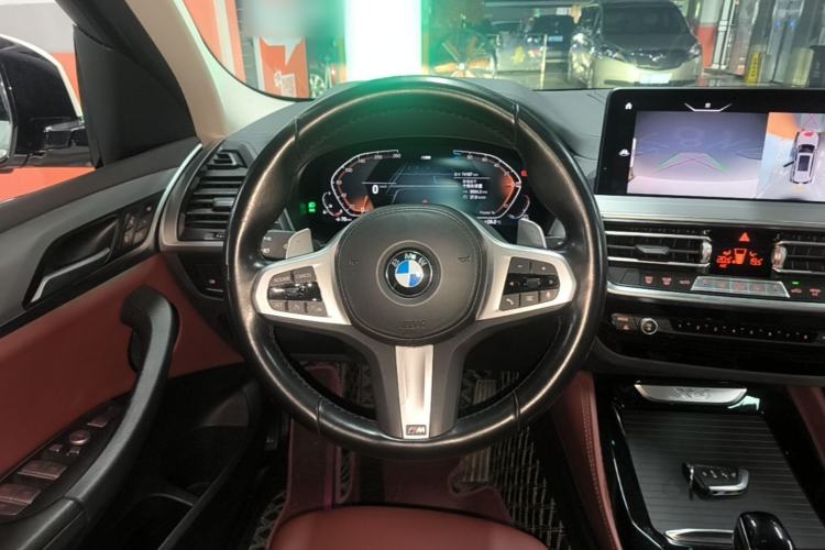 Used BMW X4 2022 xDrive 25i M Sport Package Steering Wheel