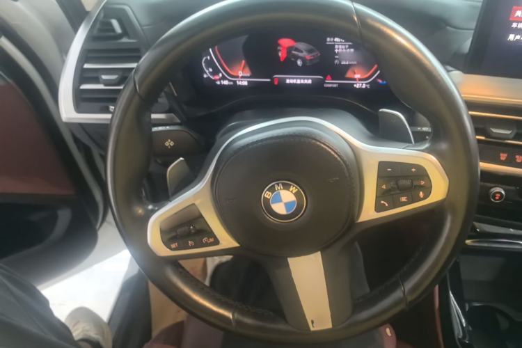Used BMW X4 2022 xDrive 25i M Sport Package Steering Wheel