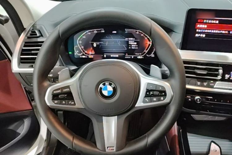 Used BMW X4 2022 xDrive 25i M Sport Package Steering Wheel