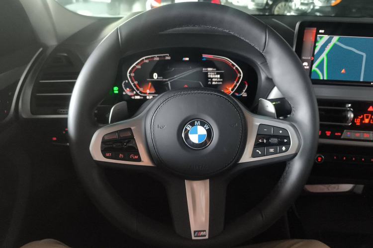 Used BMW X4 2022 xDrive 25i M Sport Package Steering Wheel