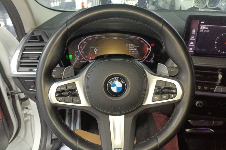 Used BMW X4 2022 xDrive 30i M Sport Package Steering Wheel