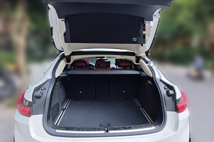 Used BMW X4 2022 xDrive 25i M Sport Package Trunk