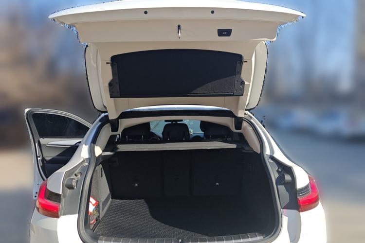 Used BMW X4 2022 xDrive 25i M Sport Package Trunk