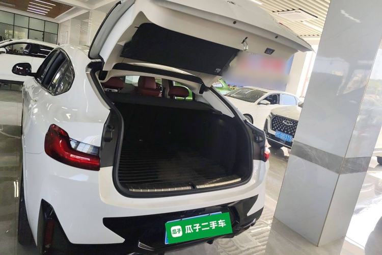 Used BMW X4 2022 xDrive 30i M Sport Package Trunk